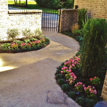 Courtyard - Bender's Landing