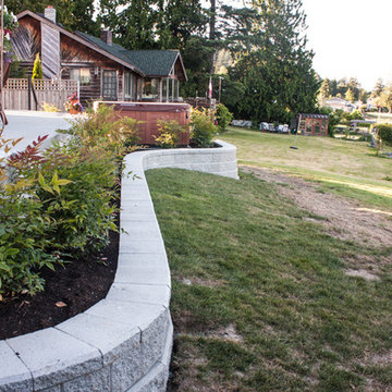 Retaining wall