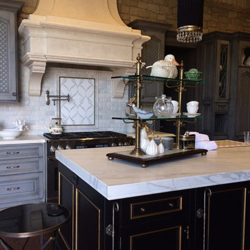 Chinoiserie kitchen ~ Rancho Santa Fe