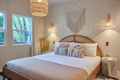 Bedroom photo in Los Angeles