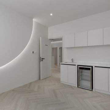 Lux Health Clinic Fit-Out – Business Bay Dubai