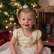 Kim Lasher's photo