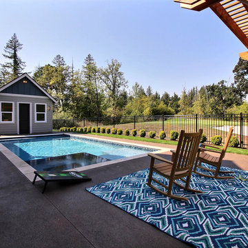 The Eagle's Peak : 2018 Parade of Homes