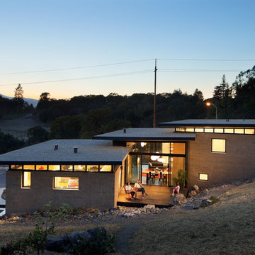 Contemporary Sustainable Block Home