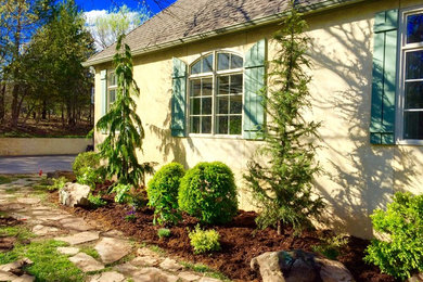 Inspiration for a french country landscaping in Oklahoma City.