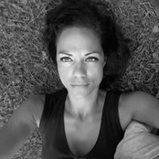 Mel Bee's photo