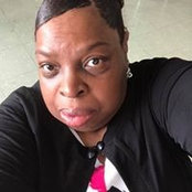 Renee Mitchell's photo