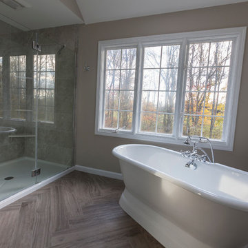 Bathroom: Timeless Traditional