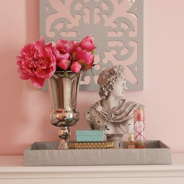 Preppy Chinoiserie Young Ladies Bedroom