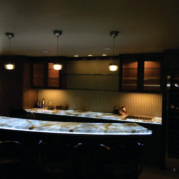 Backlit Onyx Downstairs Bar, Texas