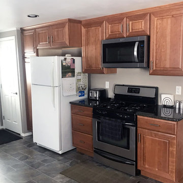 Diamond Cherry Traditional kitchen
