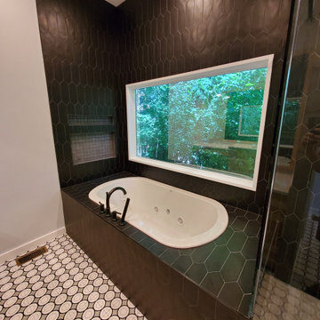 Contemporary Master Bath