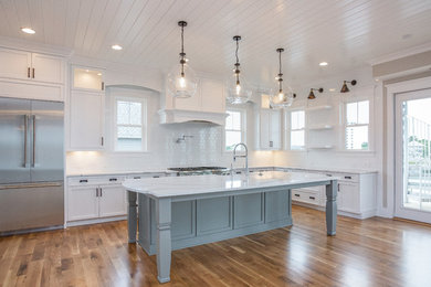 Kitchen - kitchen idea in Wilmington