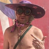 Todd Runestadさんの写真