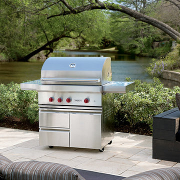 Wolf Outdoor Grilles & Appliances