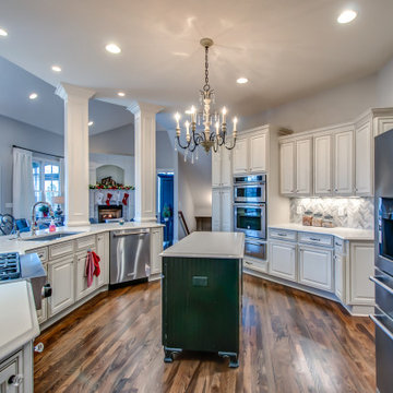 Lighting: Superior Custom Homes & Remodeling