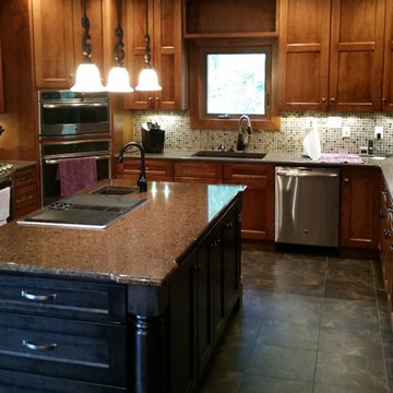 Pecan/Slate Kitchen