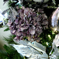 Design 125 Showroom Christmas Products 2015 - Christmas Ornaments