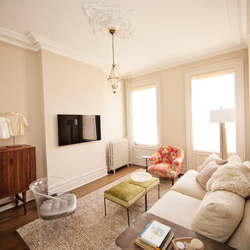 Hudson Street Bath and Sitting Room
