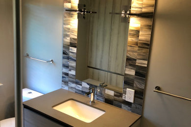 Inspiration for a modern bathroom remodel in San Francisco