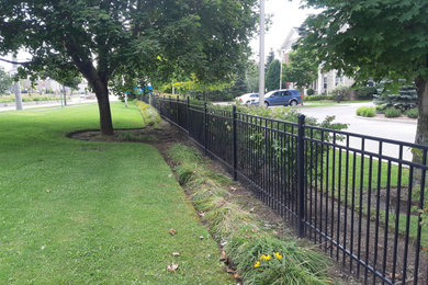 Guelph exterior Fence repaint