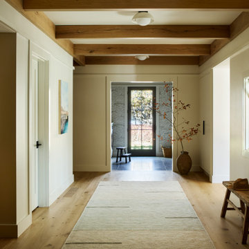Martha's Vineyard Waterfront Escape
