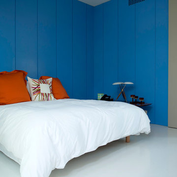 Contemporary Bedroom