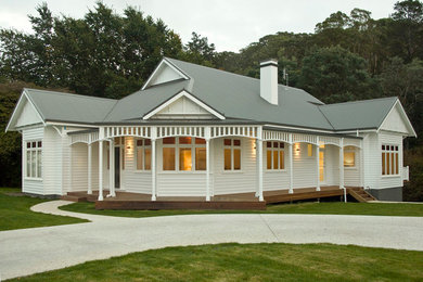 Inspiration for a traditional home design in Hobart.