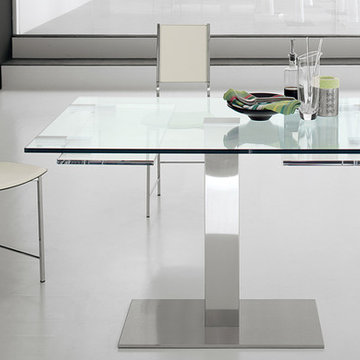 Contemporary Dining Room