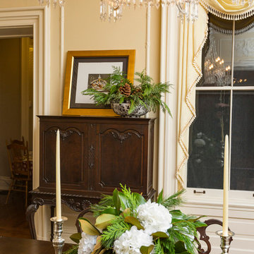 GLENDALE HOLIDAY HOME TOUR