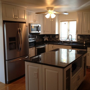 Kraftmaid Dakota Kitchen - Tarvis