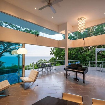 Beach House T6