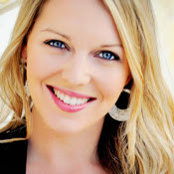 Sarah Arnold's photo