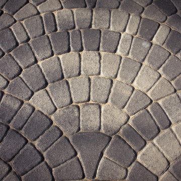 Sherman Oaks - Modern Fan Paver Driveway - View 9