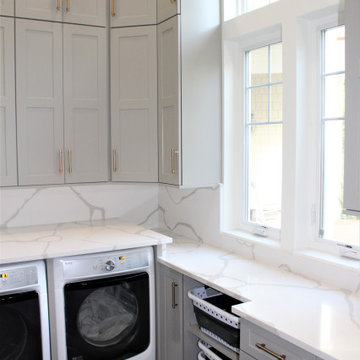 Showplace EVO Laundry & Pantry in Pendleton Dorian Gray & Natural Walnut