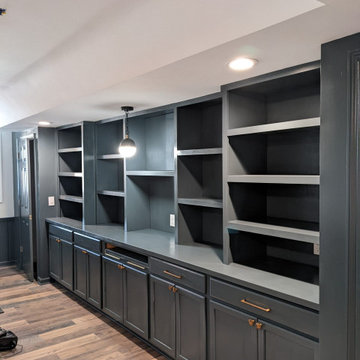 Spray Finished Built-in Office Bookshelf and Cabinets in Benjamin Moore Narragan