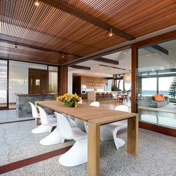 Beachfront House - Flooring