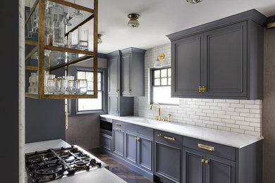 Elegant kitchen photo in Salt Lake City