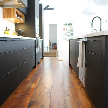 Modern black kitchen