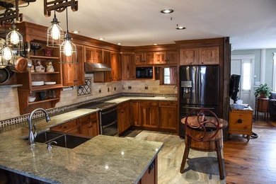 Kitchen - rustic kitchen idea in Burlington