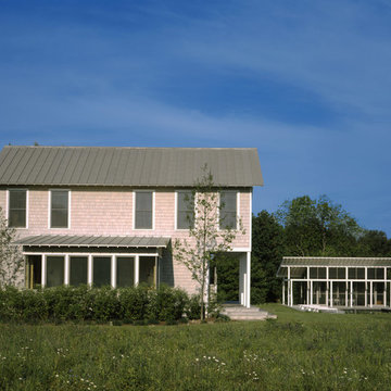 Three Oaks Residence