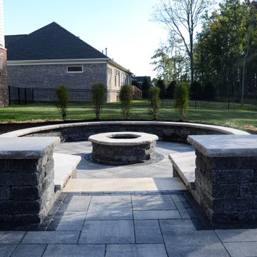 Zionsville Fire Pit & Patio