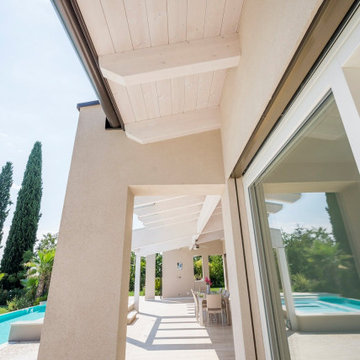 PB House, una casa invasa dalla luce