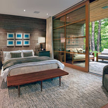 Basement Bedrooms- Lake House