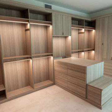 Elevated Everyday: Custom Closet with Integrated Vanity and Smart Storage