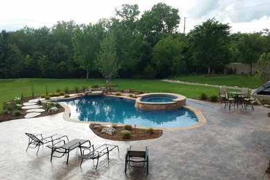 Transitional pool photo in Wichita