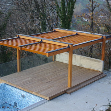 Zagreb Hill Pergola retractable pool