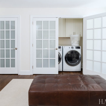 Wyndmoor Kitchen and Laundry