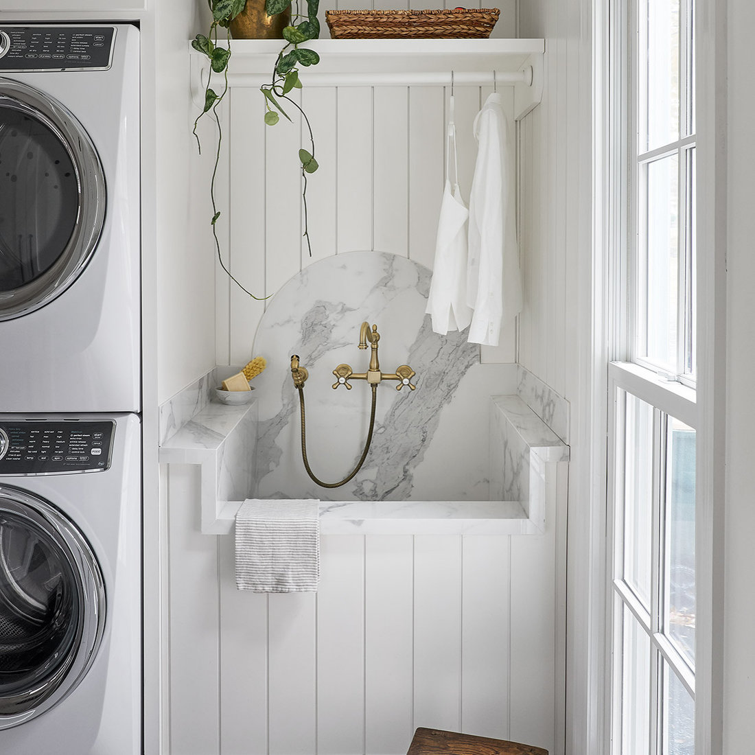 Laundry Room Makeover