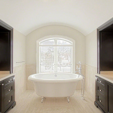 New Custom Home in Glenview